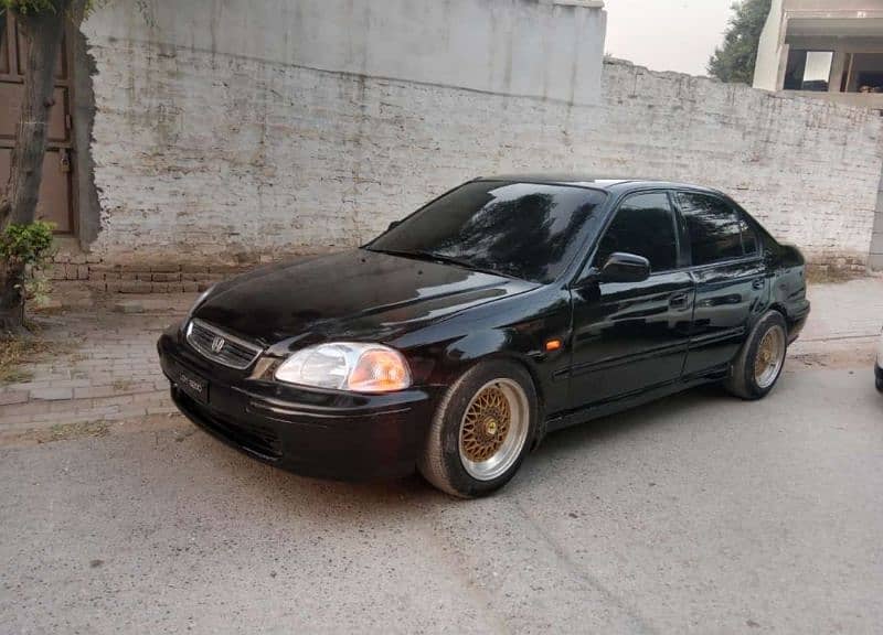 Honda Civic EXi 1996 3