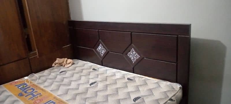 bed and dressing for sell 03142338468 1