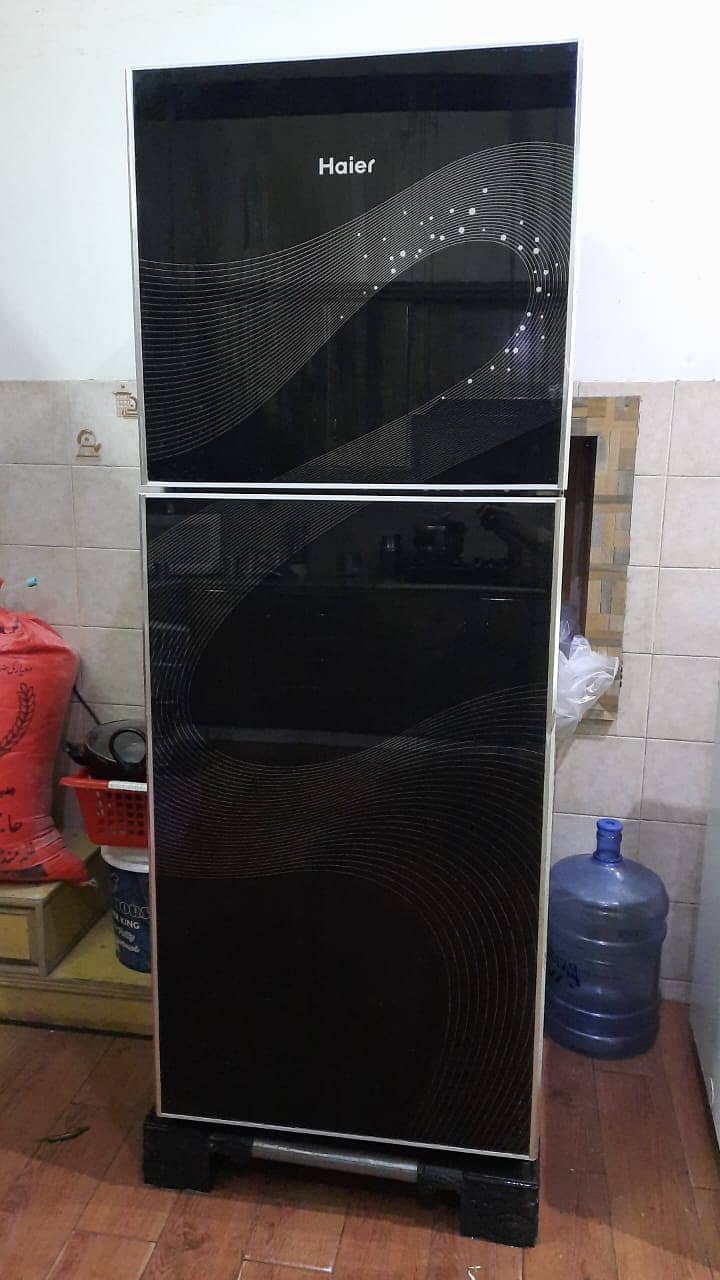 Haier fridge glass door wali big size 0