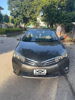 Toyota Altis Grande 2015 CVT-i 1.8