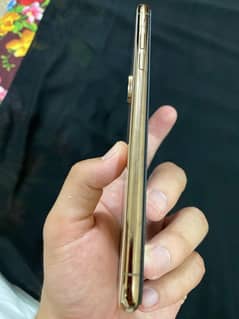 iphone XS MAX Golden