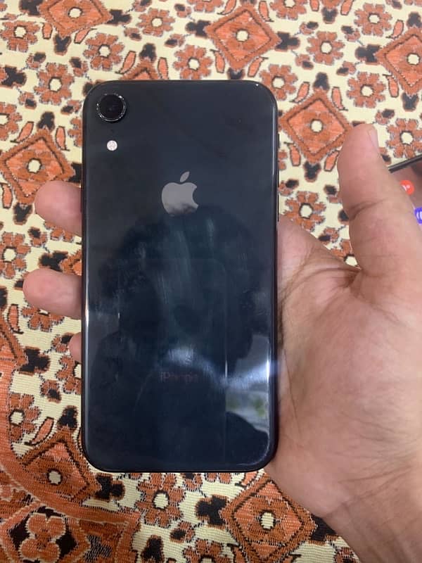 iphone xr for sale contact on whatsapp 03332161756 5