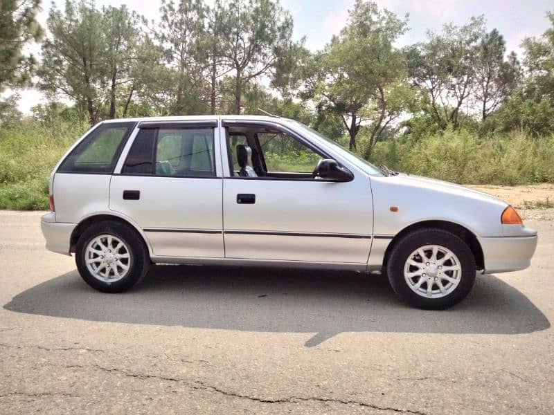 Suzuki Cultus VXL 2004 7