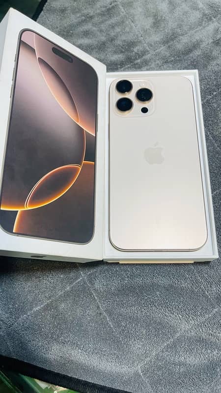 Iphone 16 Pro Max 256 GB Decert Titanium 0