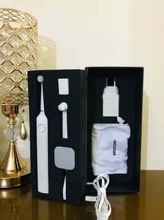 brand new luxury limited edition bruzzoni original electric toothbrush