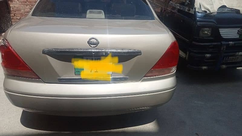 Nissan Sunny 2006 4