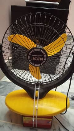 Rechargeable fan AC DC