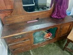 dressing table