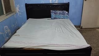 Queen Size Bed with Mattress