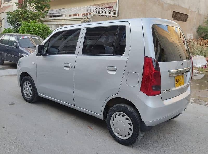 Suzuki Wagon R 2018 full genuine condition 7