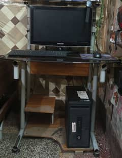 Complete PC setup with Samsung LCD,CPU,Keyboard,Mouse. 0