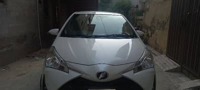 Toyota Vitz 2018