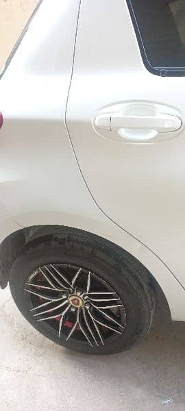 Toyota Vitz 2018 7