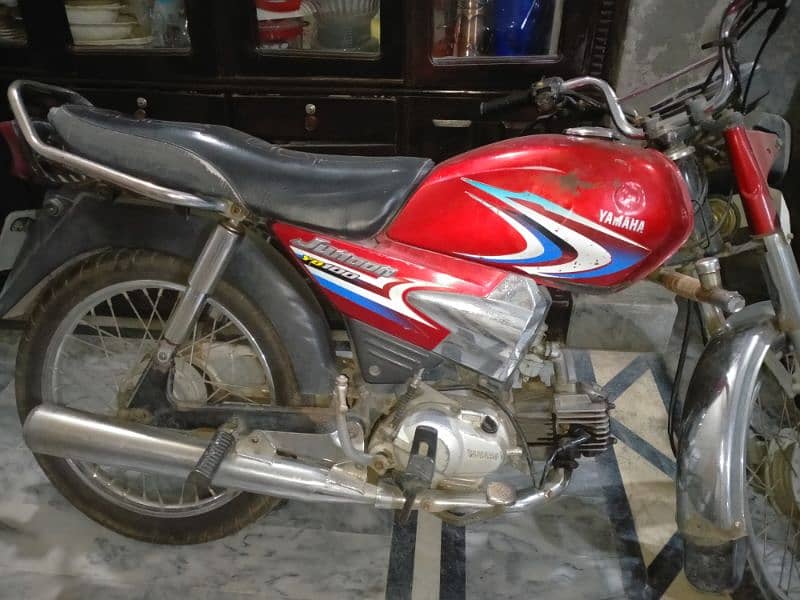 Yamaha Junoon 0