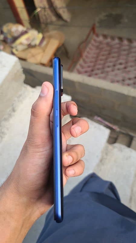 realme C17 6 gb ram 128 memroy 4