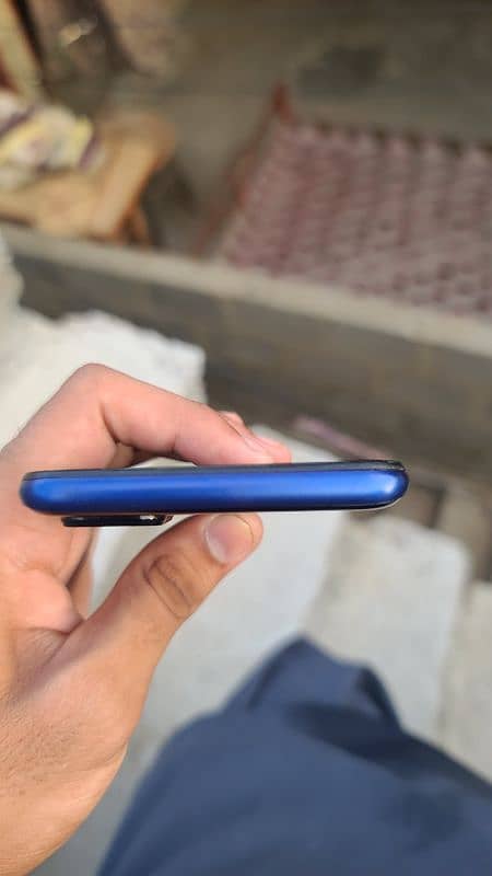 realme C17 6 gb ram 128 memroy 7