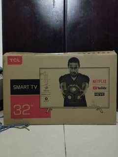 TCL smart TV 32 inches