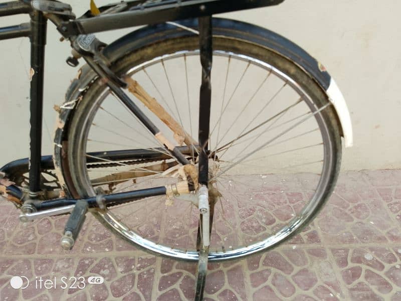 Sohrab Cycle Full new condition only one month used 3