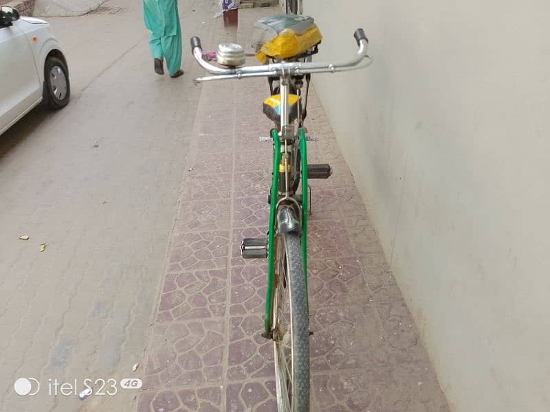 Sohrab Cycle Full new condition only one month used 6