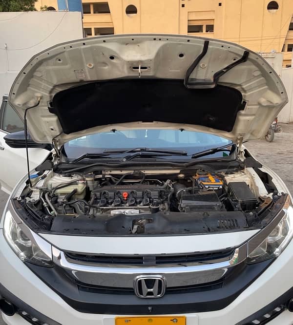 Honda Civic Ug 2016/17 Full original 6