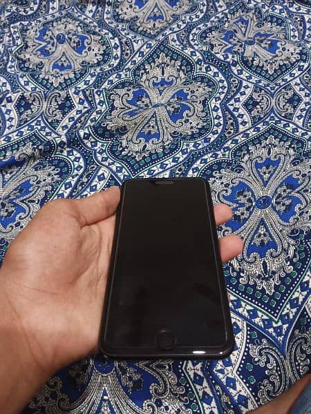 Iphone 7 plus 32GB Non-PTA 1