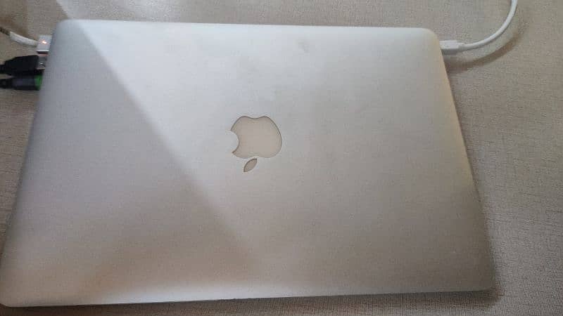 MacBook Air 2017 0