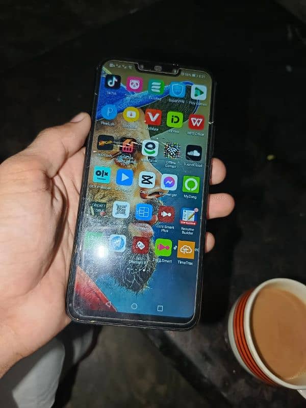 Huawei Nova 3i 5