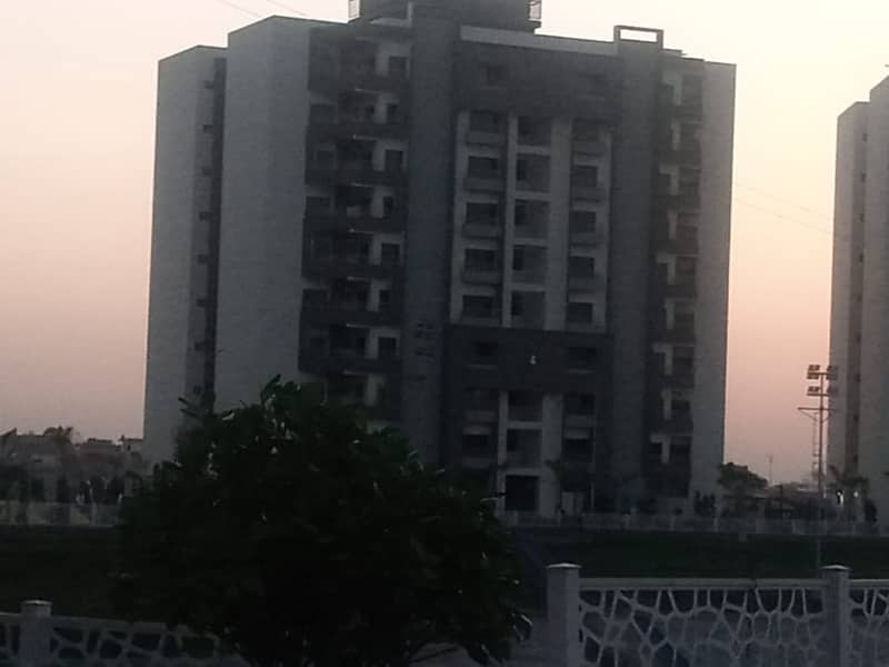 10 Marla 3 Bedroom Brand New Flat For Sale In Askari XI - D Lahore 5