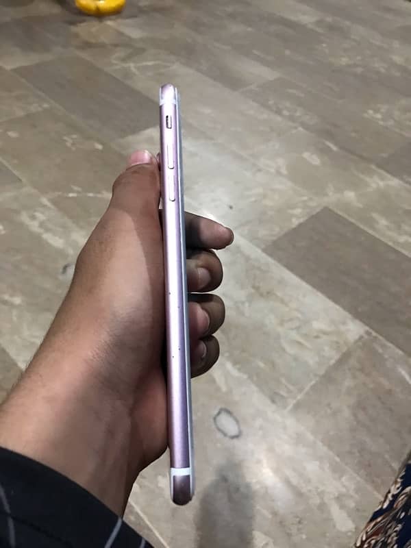 Iphon 7 plus Official PTA 1