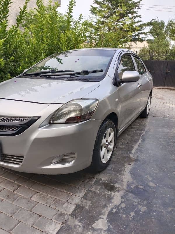 Toyota Belta 2010 12