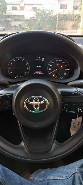 Toyota Yaris 2021 11