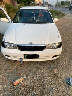 Nissan Sunny 2000