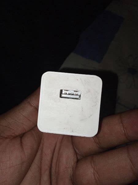 realme charger original 10 v okay 2