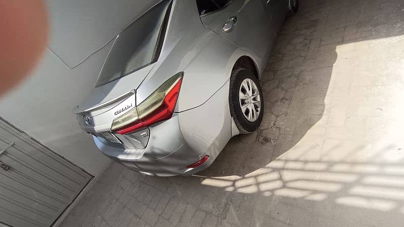 Toyota Corolla GLI 2015 17