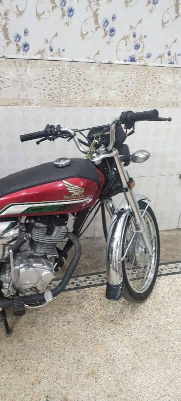 Honda 125sp 2