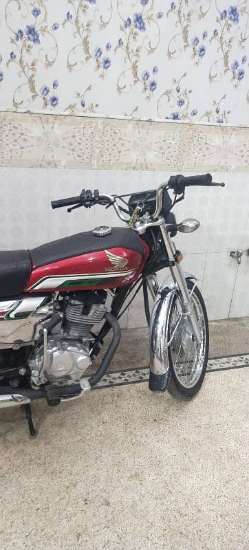 Honda 125sp 3