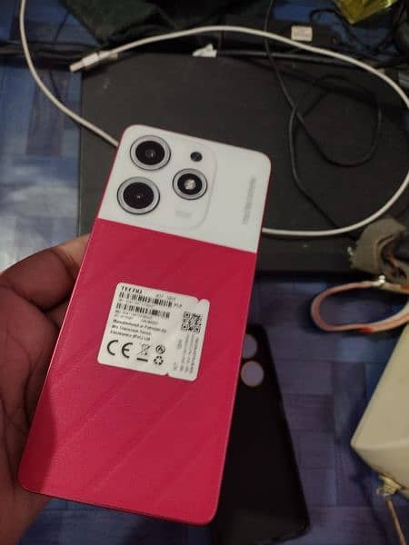 tecno spark 10 pro  red n white 2