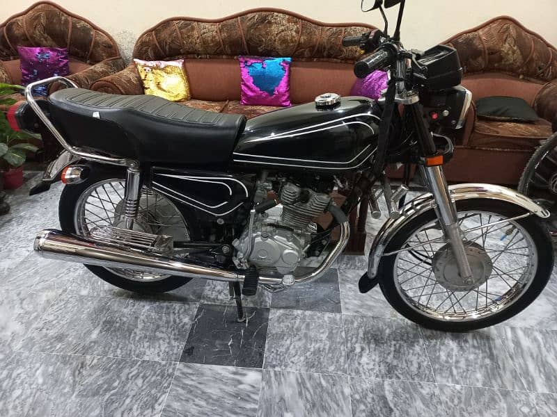 Honda CG 125 (2016) 3