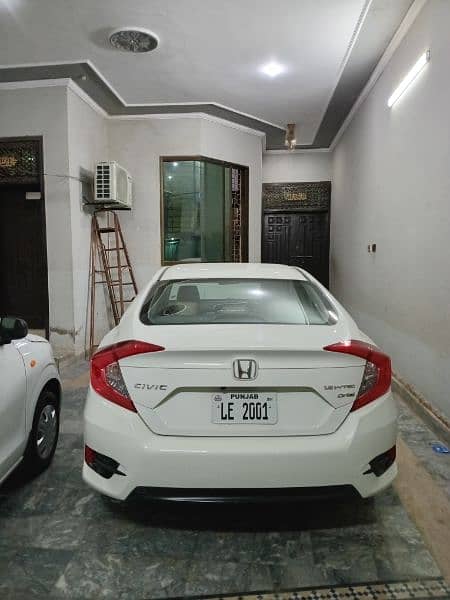 Honda Civic VTi Oriel Prosmatec 2017/18 4