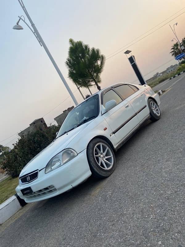 Honda Civic VTi 1997 9