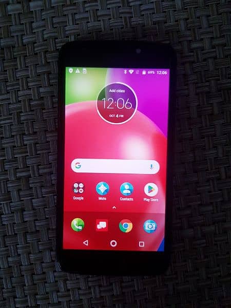 Motorola E4 2GB RAM / 16GB ROM 2