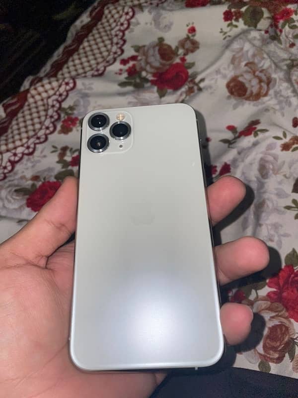 iphone 11 pro PTA APPROVED 2