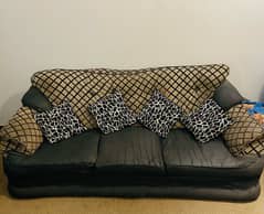 Urgent Sale Sofa Set 0