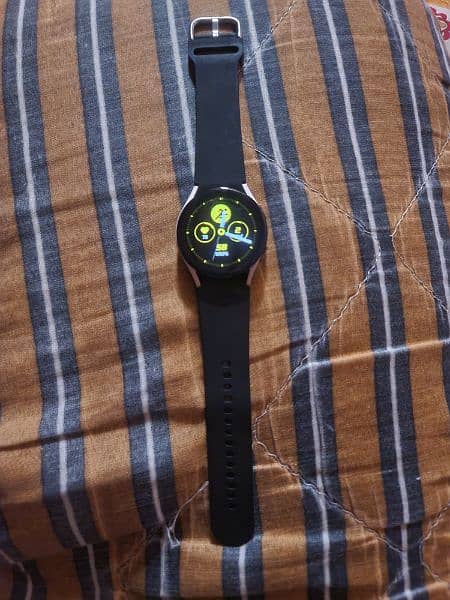 Samsung Galaxy watch 4 4