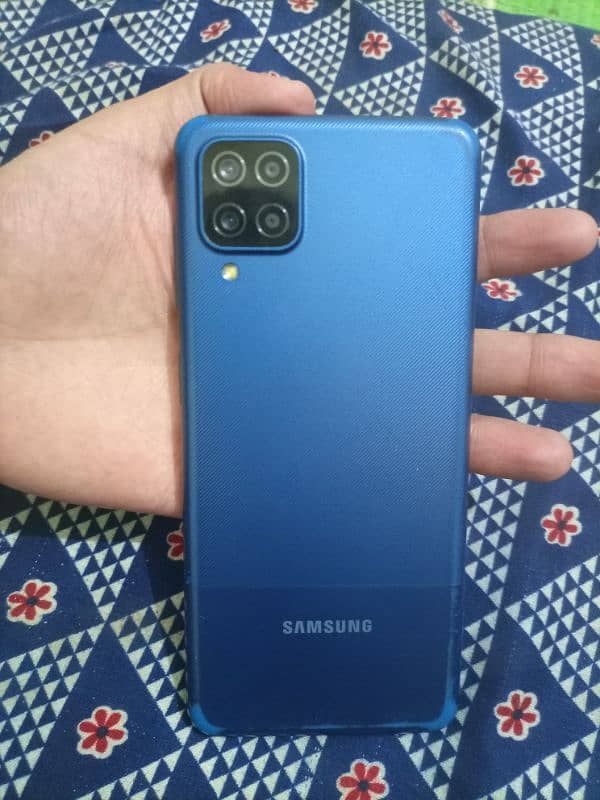 Samsung galaxy A12 0