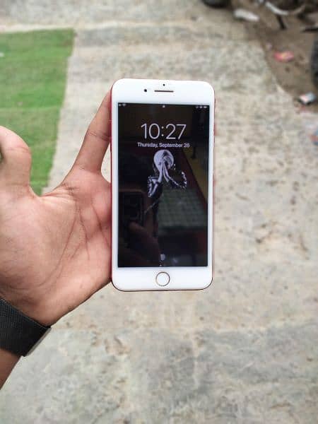 i phone 7 plus 128 GB For Sale 0348/6223/788 Wahtsap number 1