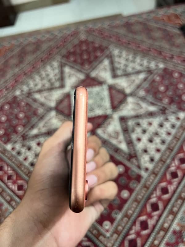 iPhone xr 128gb non pta factory unlock  0344 7617487 1