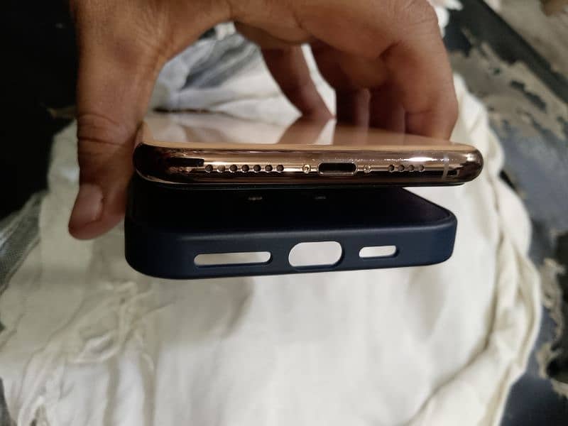 iphone 11 Pro Max 256 Urgent Sale 2