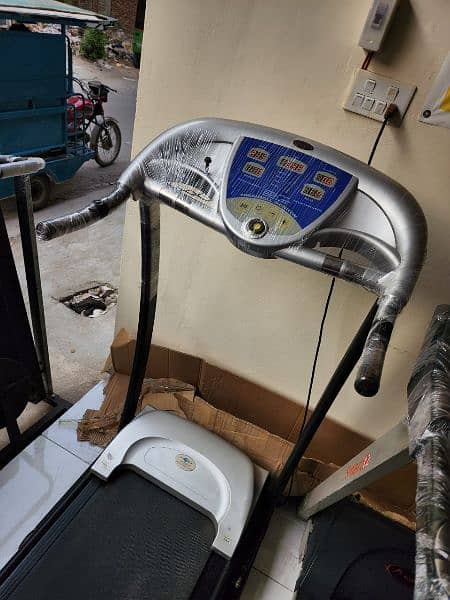 treadmils. (0309 5885468). gym cycles. ellapticals. spin bikes 16