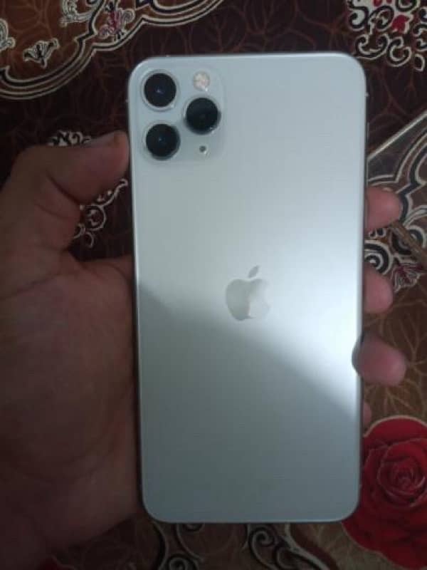 Iphone 11 promax 256 gb non pta esim working 0